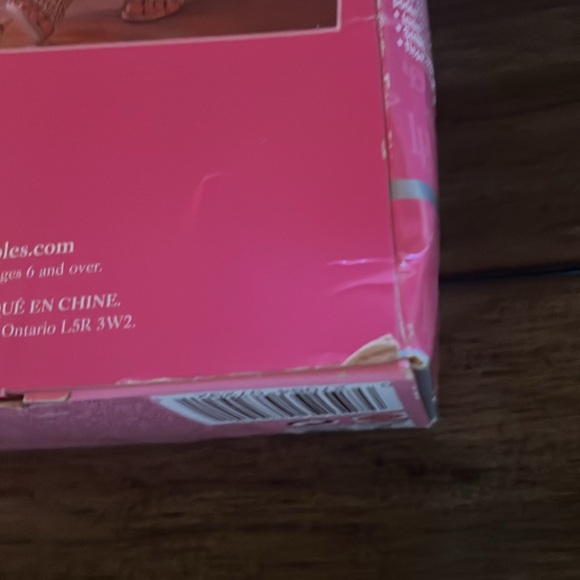 Mattel Collector Edition Legally Blonde 2 “Barbie” - Picture 13 of 13